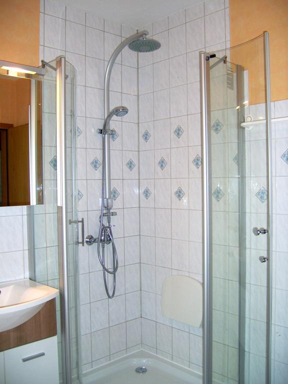 Steffis Zimmervermietung Graben  Ngoại thất bức ảnh